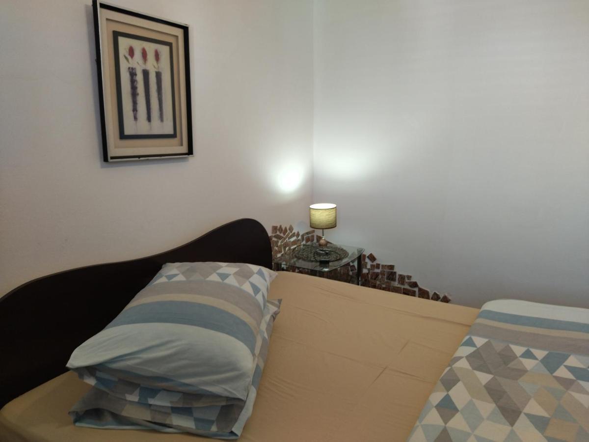 Apartments Maja I Mate Sućuraj Zewnętrze zdjęcie