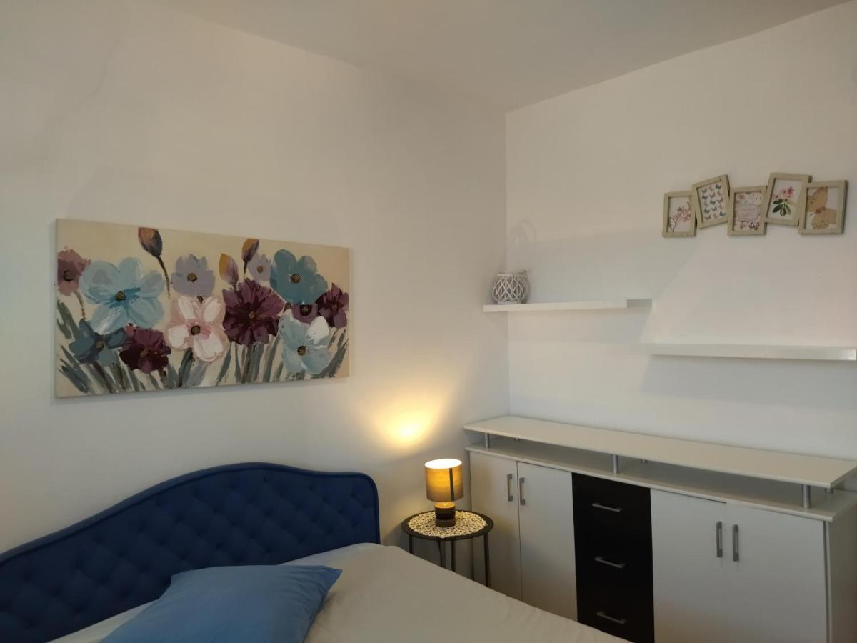 Apartments Maja I Mate Sućuraj Zewnętrze zdjęcie