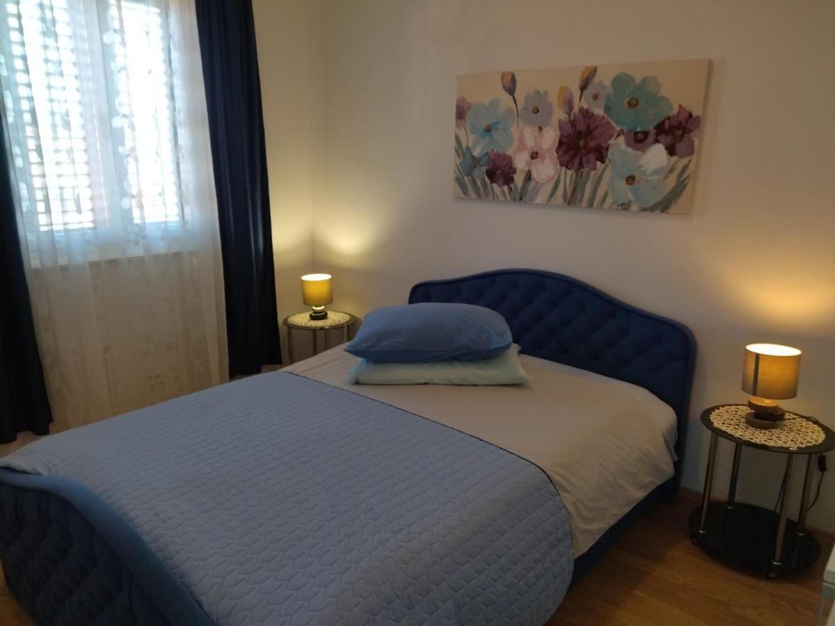 Apartments Maja I Mate Sućuraj Zewnętrze zdjęcie