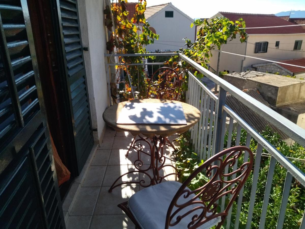 Apartments Maja I Mate Sućuraj Zewnętrze zdjęcie